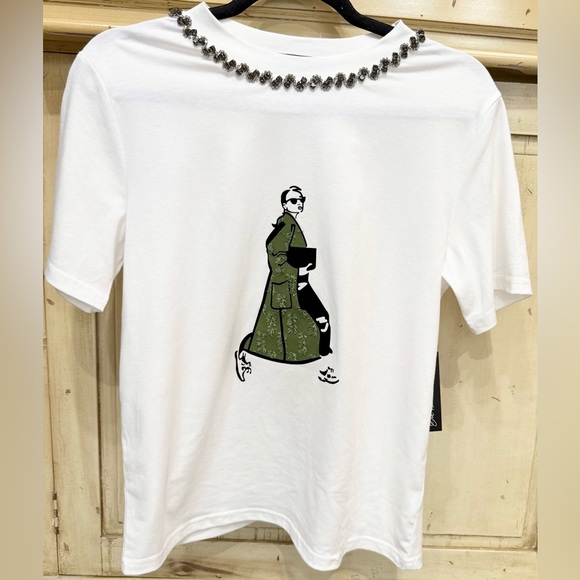 NWT On Twelfth Chic White Tee with Graphic and Rhinestone Embellished Neckline S - Picture 1 of 4